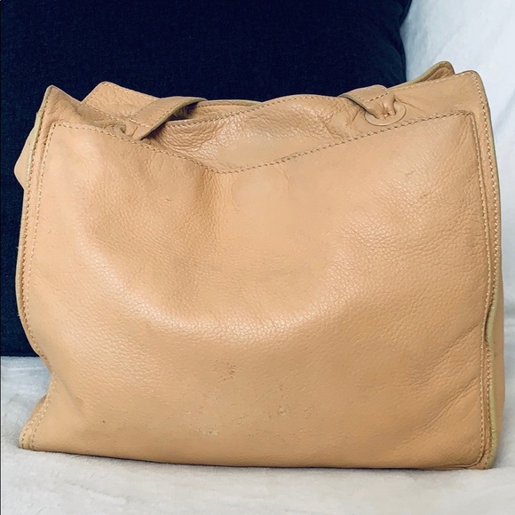 Auth CHANEL Lambskin Caviar Matte Leather Tote - Picture 3 of 8